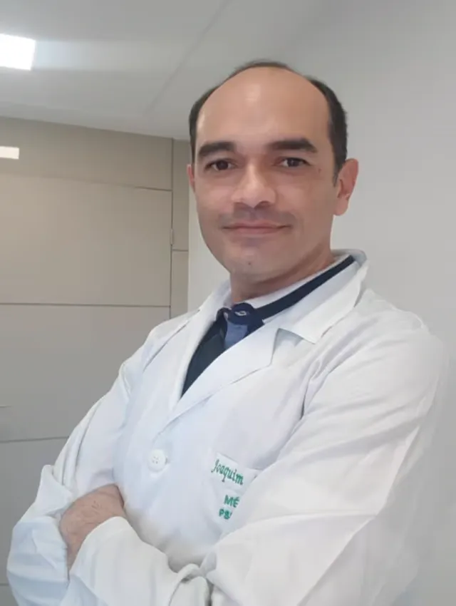 Dr. Joaquim Libânio, psiquiatra