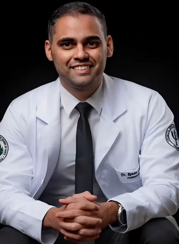 Dr. Renan Castro, psiquiatra